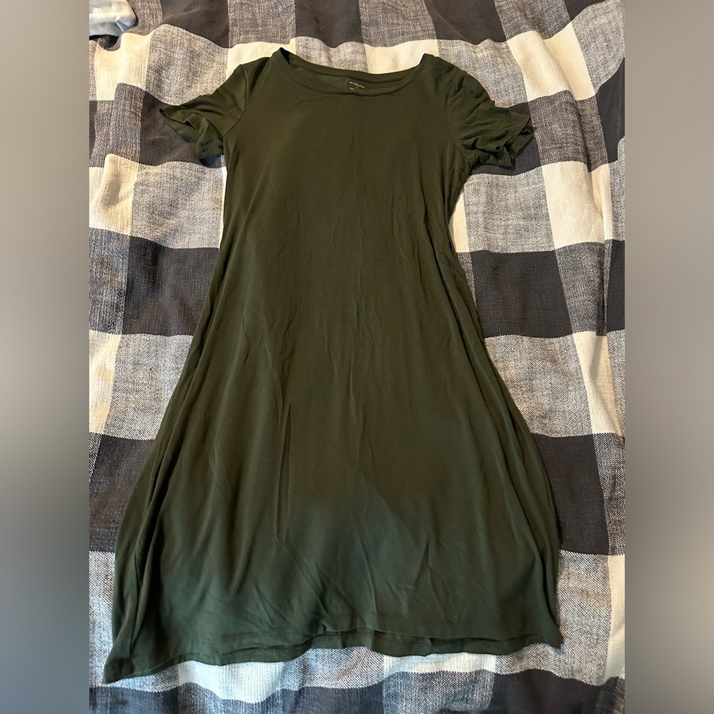 Forest green T-shirt dress size medium